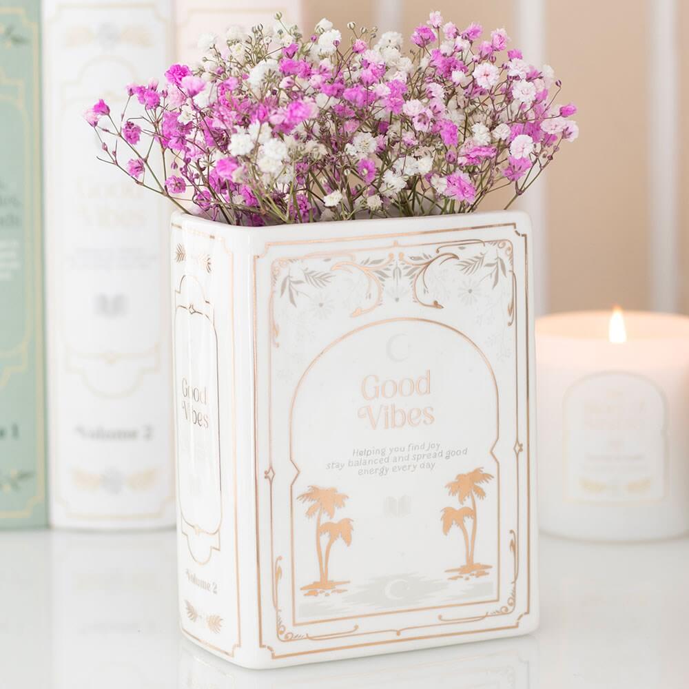 Book Shaped Vase Good Vibes – Κεραμικό Βάζο σε Σχήμα Βιβλίου