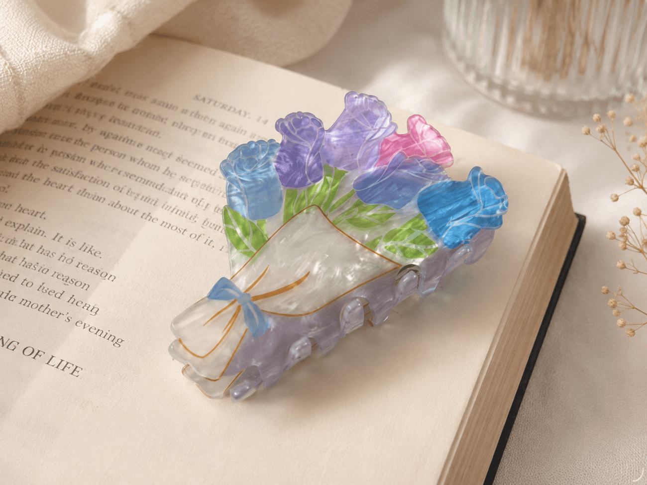 Bouquet Hair Claw Clip – Pastel Flowers